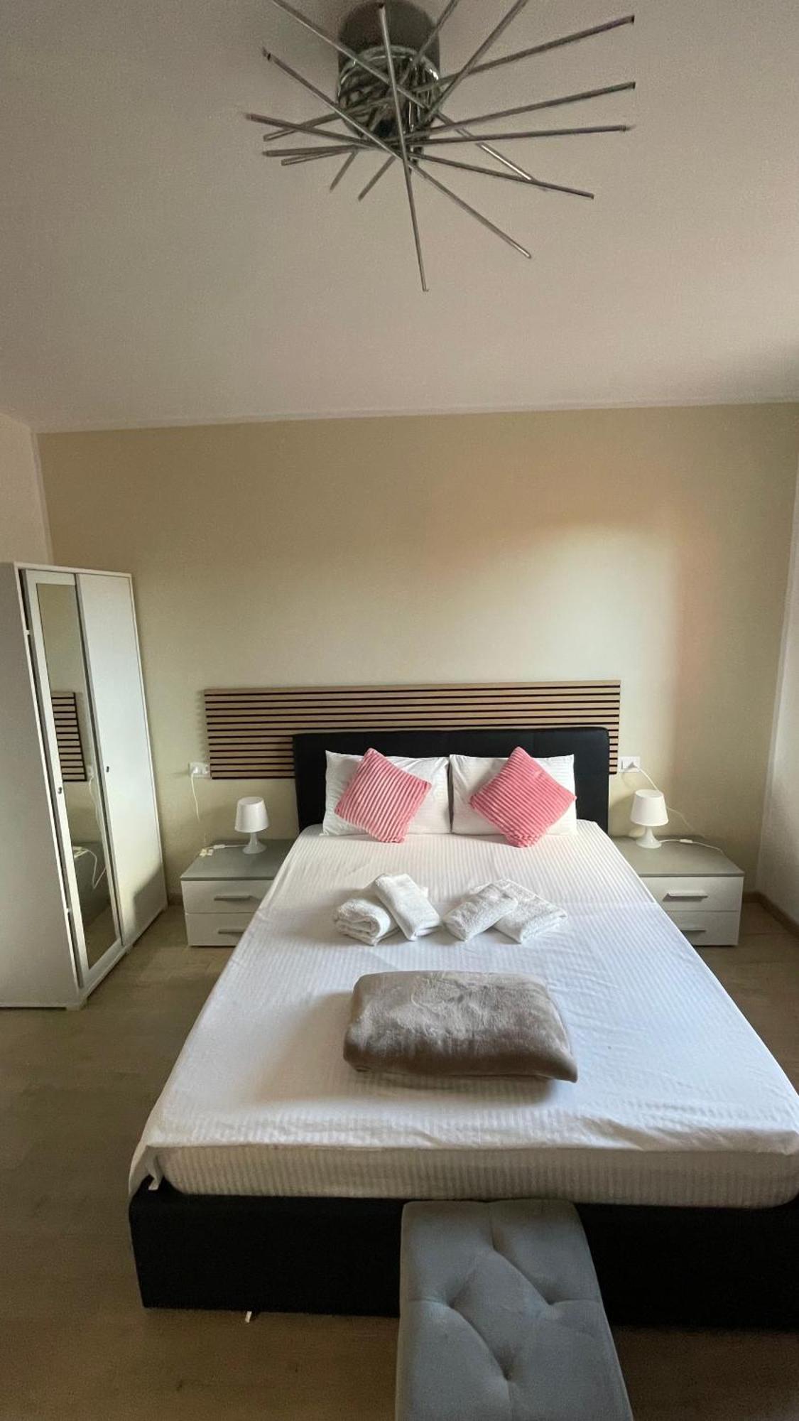 Casa Laguna Escape